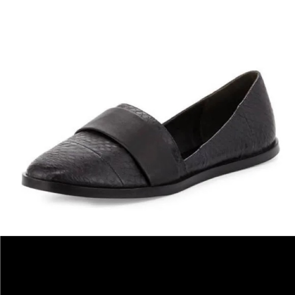 Vince mason snakeskin black flat size 10